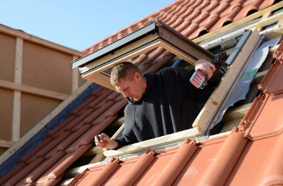 Pose de fenêtres de toit Velux à Vendrest